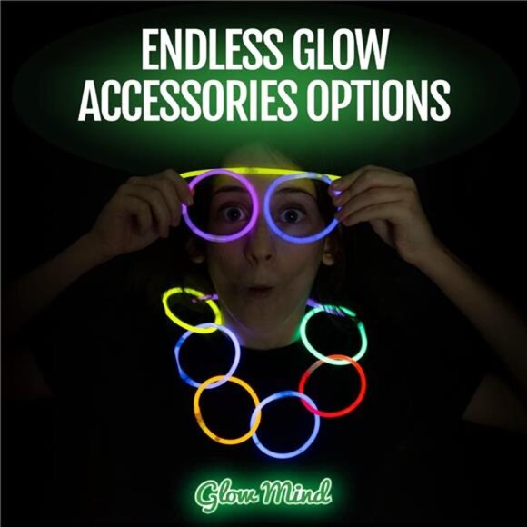 300 Ultra Bright Glow Sticks Bulk - Halloween Glow in the Dark Party Supplies - Picture 5 of 8